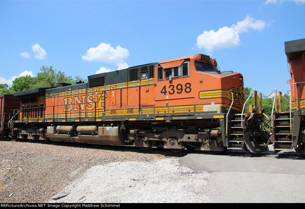 BNSF 4398